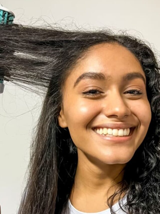 Qual a melhor Escova para Secar e Alisar o Cabelo?