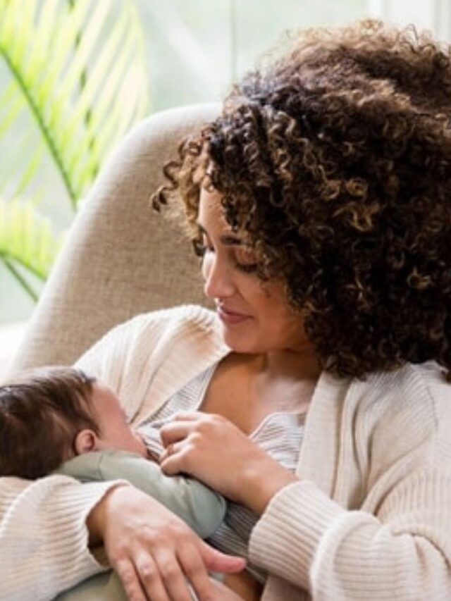 Poltrona de Amamentação de Couro: Durabilidade e Sofisticação